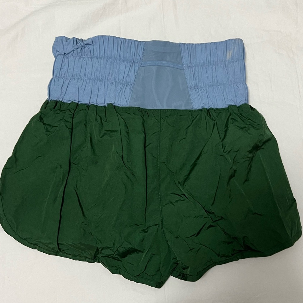 Size medium free people movement shorts